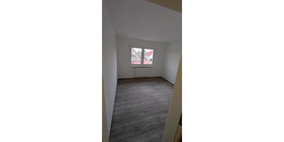 Reihenhaus Heideland - 5 Zimmer, 113 m&sup2;, 950&euro; | Angebot:26176395