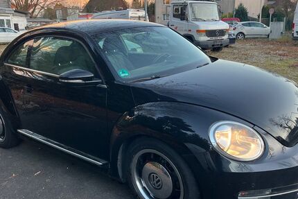 VW Beetle 125.000 km 5.990 &euro; Berlin 12309