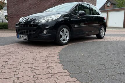 Peugeot 207 169.902 km 1.999 &euro; Kevelaer 47623