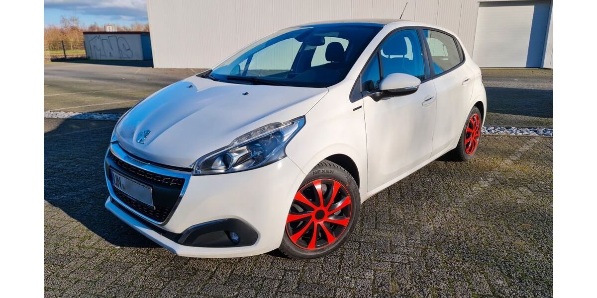 Peugeot 208 36.000 km 12.890 &euro; Bergkamen 59192
