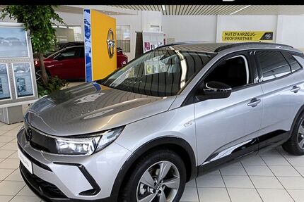 Opel Grandland (X) 13.500 km 24.390 &euro; Eilenburg 04838