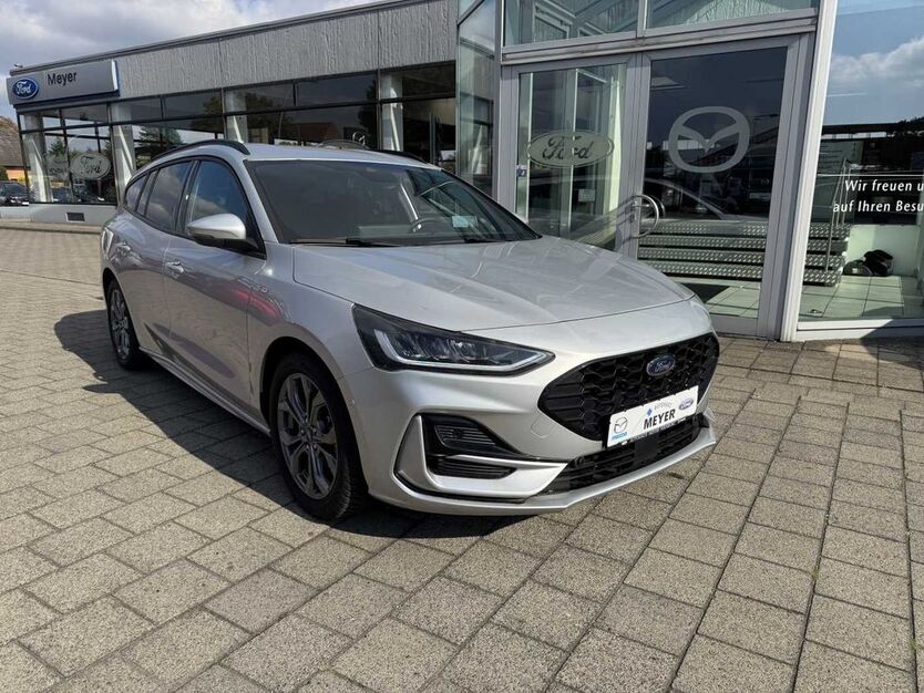 Ford Focus 11.800 km 21.450 € Nienburg 31582