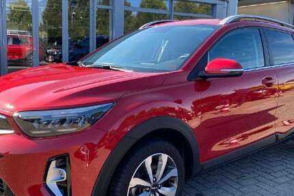 Kia Stonic 30.600 km 14.900 &euro; Edewecht / Klein-Scharrel 26188