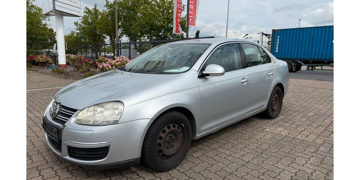 VW Jetta 111.317 km 2.900 &euro; Bremen 28197