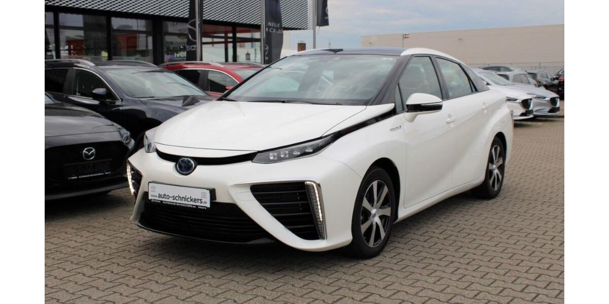 Toyota Mirai 27.483 km 11.490 &euro; Moers 47441