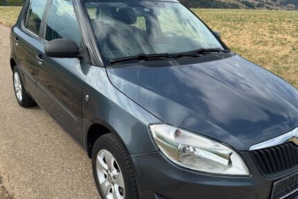 Skoda Fabia 129.000 km 4.590 &euro; Steinach 77790