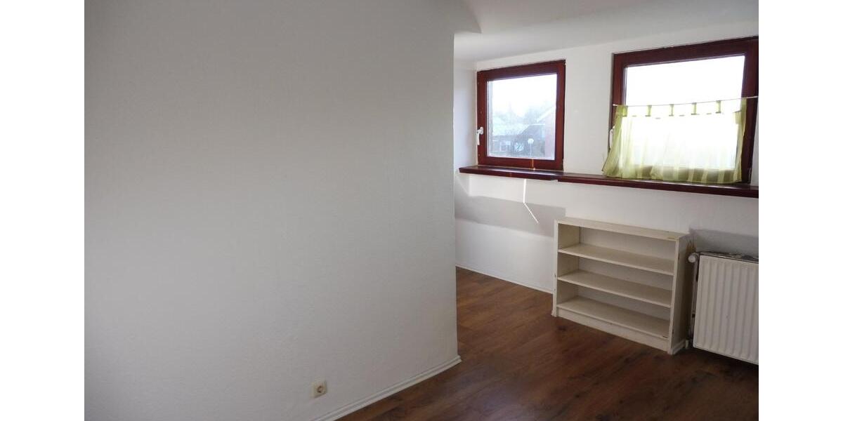 Einfamilienhaus Hechthausen - 6 Zimmer, 179 m&sup2;, 1.120&euro; | Angebot:14085141