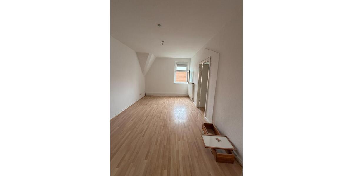 Dachgeschoßwohnung Osnabrück Wüste - 3.5 Zimmer, 99 m&sup2;, 1.050&euro; | Angebot:26337284