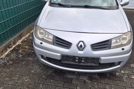 Renault Megane 190.000 km 600 &euro; Niederkassel 53859