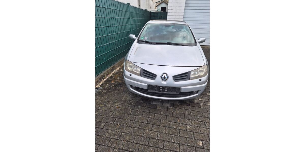 Renault Megane 190.000 km 600 &euro; Niederkassel 53859