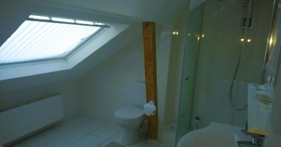 Großzügiges Einfamilienhaus mit ausgebautem Dachgeschoss, Winterg 7 zimmer