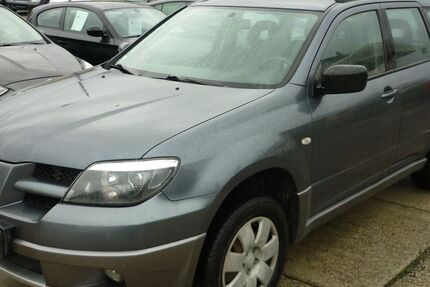 Mitsubishi Outlander 239.000 km 2.600 € Gera 07548