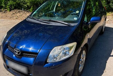 Toyota Auris 239.500 km 3.350 &euro; Wiehl 51674