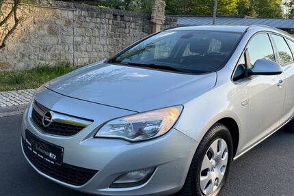 Opel Astra 355.000 km 2.999 € Estenfeld 97230