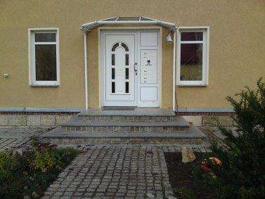 gepflegte 4 Raum - ETW mit Küche, Balkon und Pkw-Stellplatz am Stadtrand - Etagenwohnung Apolda | Angebot:24308532