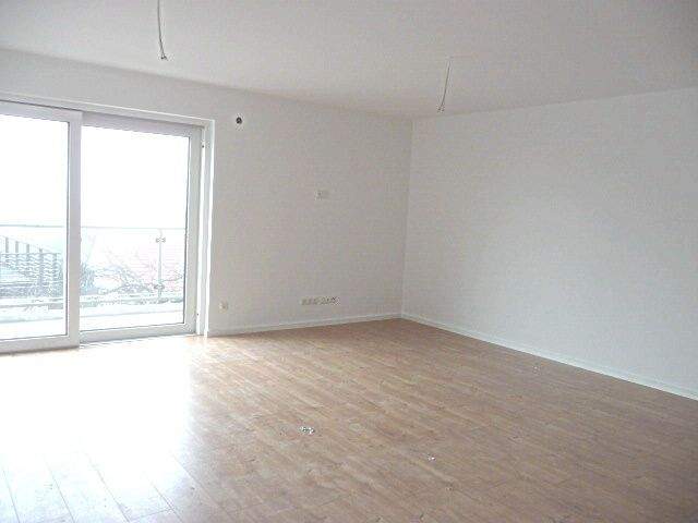 **ERSTBEZUG - Innovativ und modern - 4-Zi-Whg mit Balkon** 4 zimmer