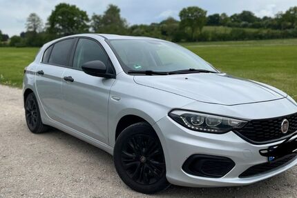 Fiat Tipo 53.400 km 8.800 &euro; Utting 86919