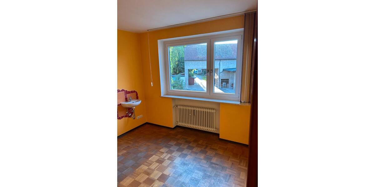 Mehrfamilienhaus, Wohnhaus Furth im Wald - 35 Zimmer, 900.000&euro; | Angebot:21673096