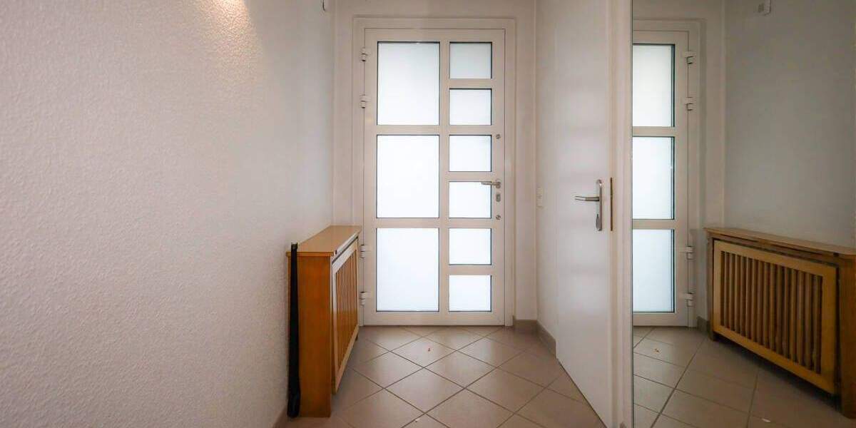 Doppelhaushälfte Langenfeld / Reusrath Reusrath - 6 Zimmer, 121 m&sup2;, 450.000&euro; | Angebot:25473873