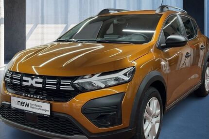 Dacia Sandero 9.741 km 15.930 &euro; Köln 50939