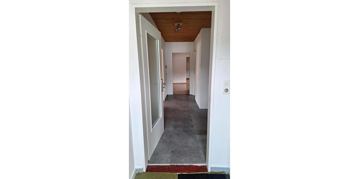 Mehrfamilienhaus, Wohnhaus Fuldatal - 7 Zimmer, 176 m&sup2;, 269.000&euro; | Angebot:27165637
