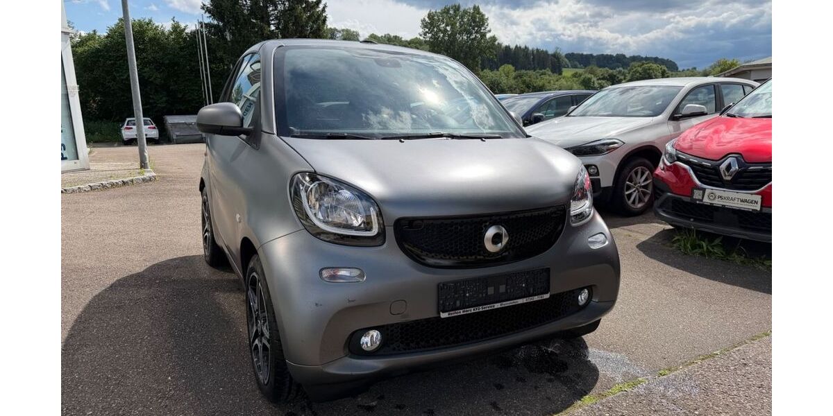 Smart ForTwo 21.653 km 15.999 &euro; Uhingen 73066