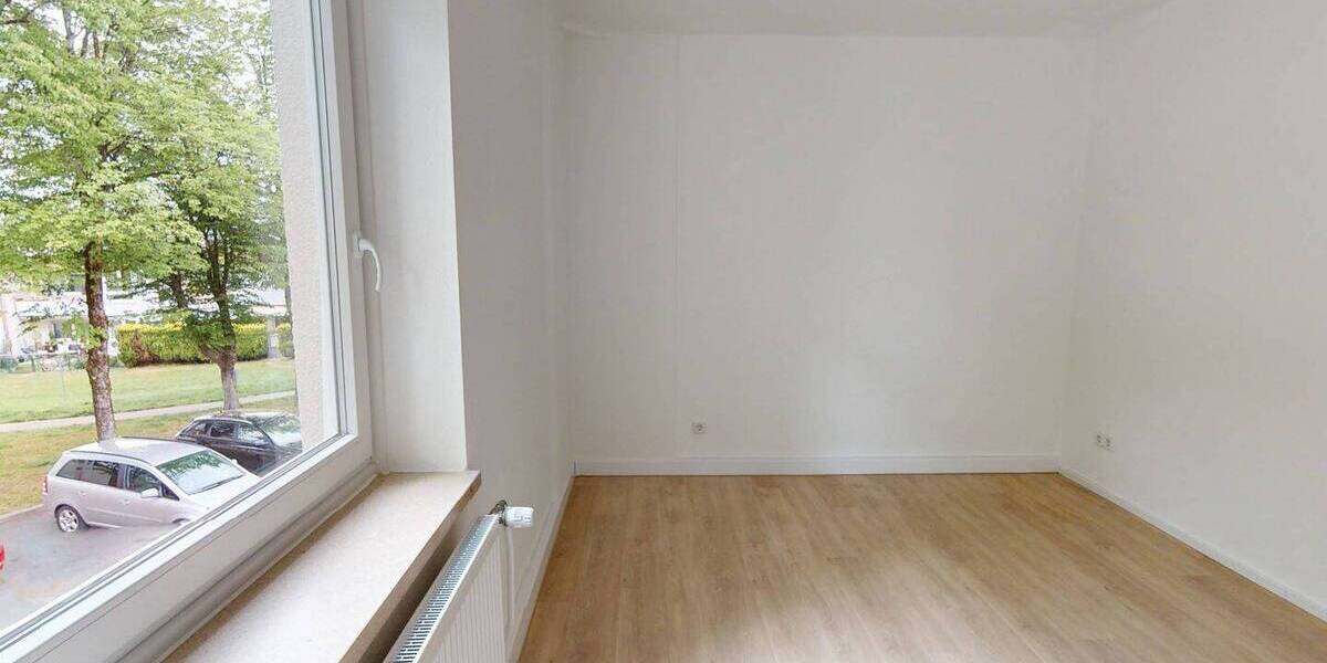 Etagenwohnung Roding Kienholz - 3 Zimmer, 71 m&sup2;, 590&euro; | Angebot:26797777