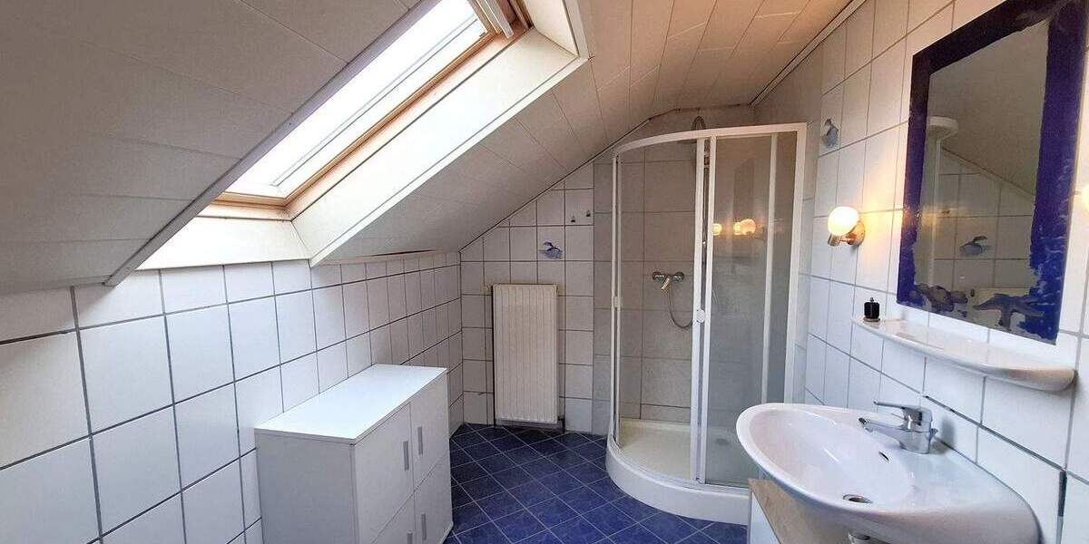 Einfamilienhaus Edewecht Süddorf - 6 Zimmer, 220 m&sup2;, 375.000&euro; | Angebot:25316702