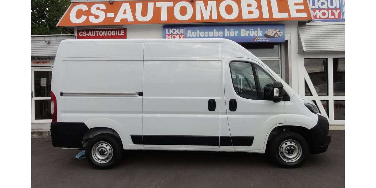 Opel Movano 15.000 km 22.995 &euro; Kassel 34123