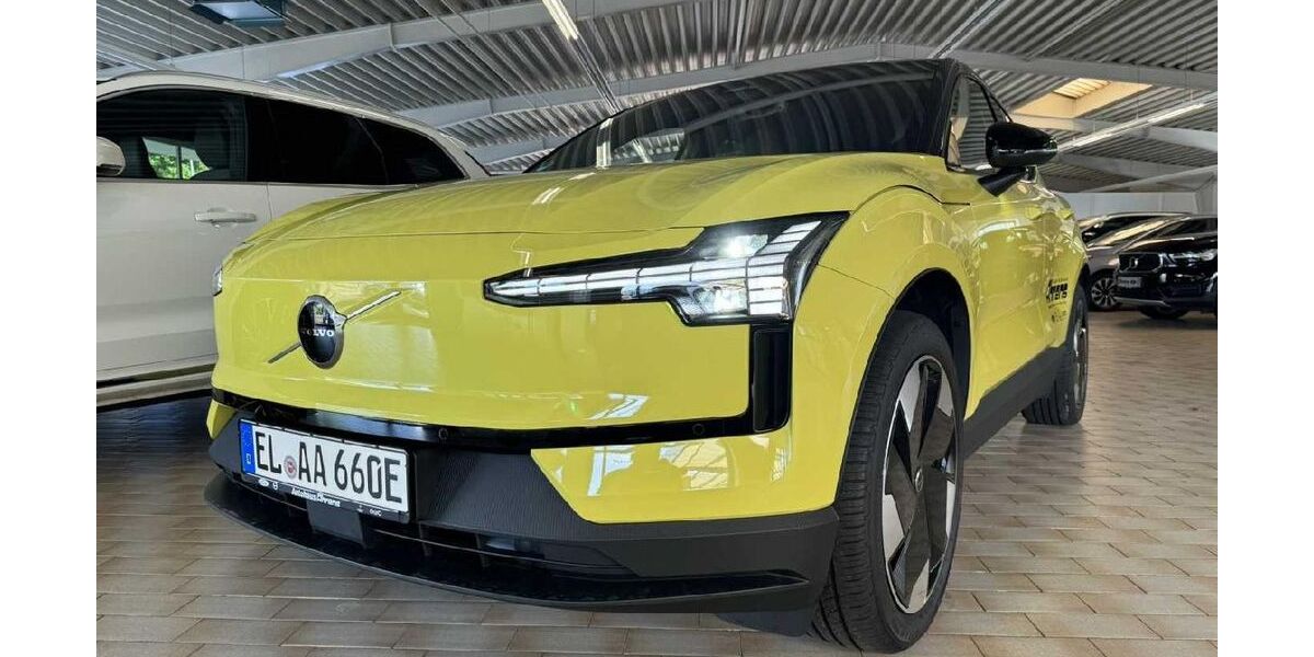 Volvo EX30 3.000 km 36.950 &euro; Papenburg 26871