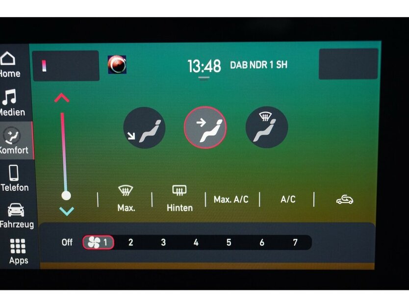 500e Action Carplay Android Automatik 1.Hand