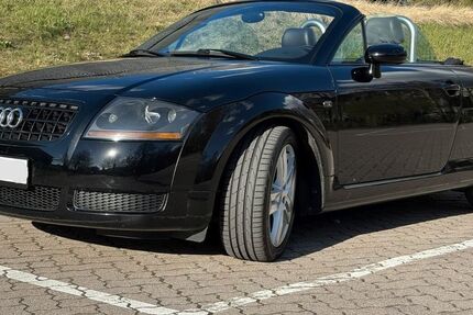 Audi TT 111.070 km 9.800 &euro; Hamburg 22761