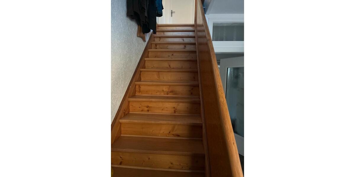 Einfamilienhaus Sontra - 7 Zimmer, 150 m&sup2;, 185.000&euro; | Angebot:26728918