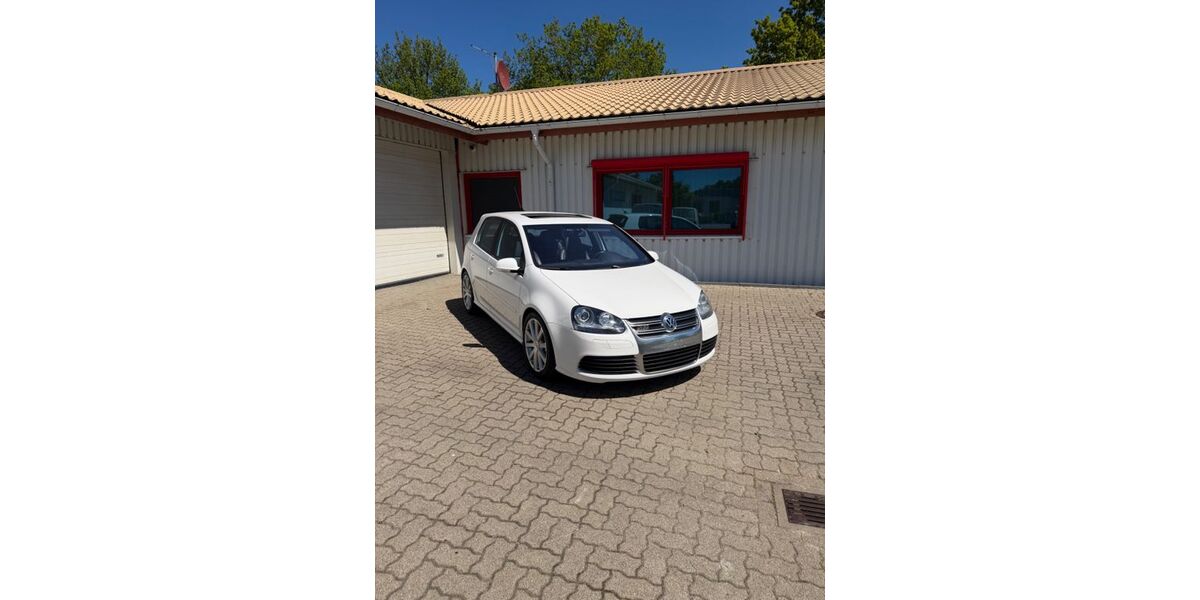 VW Golf 92.000 km 26.500 &euro; Elmenhorst 18107