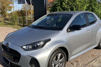 Mazda 2 Hybrid 1.143 km 22.990 &euro; Rostock-Roggentin 18184