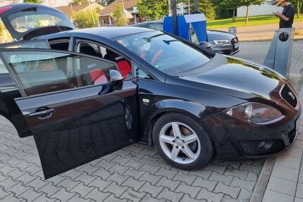 Seat Leon 150.565 km 4.400 &euro; Ingolstadt 85053