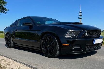 Ford Mustang 67.500 km 25.499 &euro; Laer 48366
