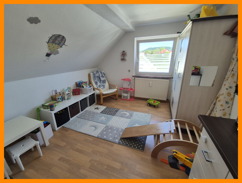 4-Zimmer-Wohnung im Dachgeschoß in Bad Wildungen (Alt-Wildungen) zu vermieten 4 zimmer