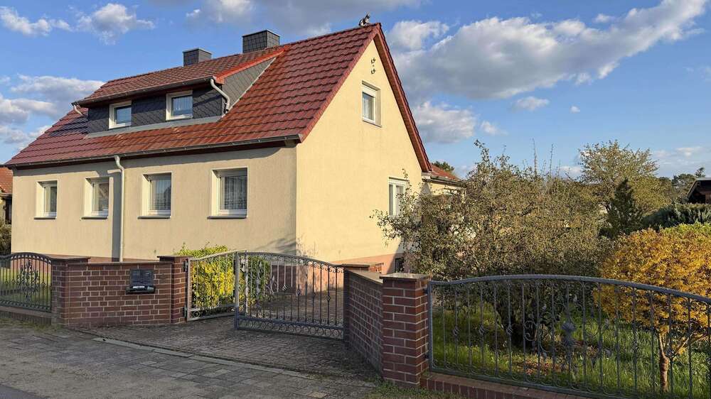Einfamilienhaus Forst - 4 Zimmer, 70 m&sup2;, 75.000&euro; | Angebot:26835744
