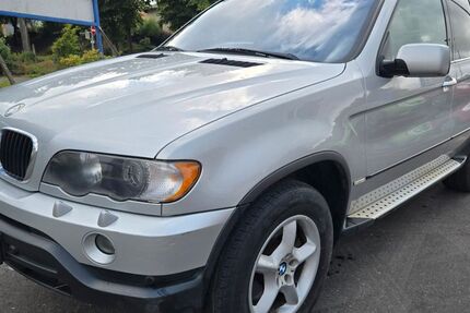BMW X5 223.000 km 3.900 &euro; Hildburghausen 98646