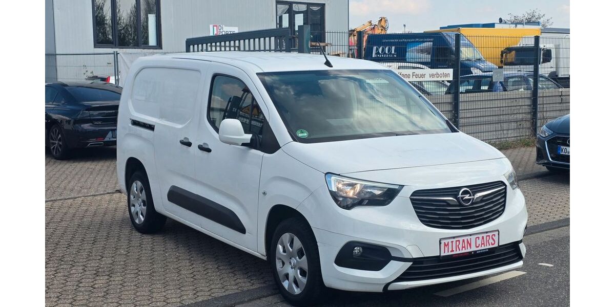 Opel Combo 197.713 km 6.000 &euro; Düren 52353
