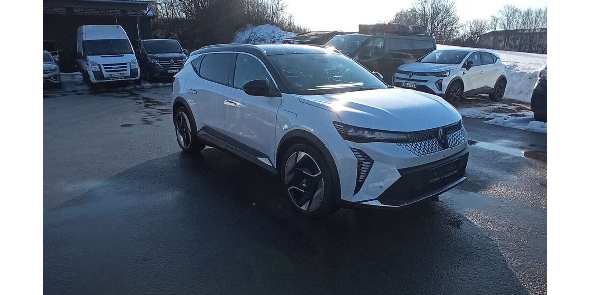 Renault Scenic E-TECH 14.459 km 43.500 &euro; Furth im Wald 93437