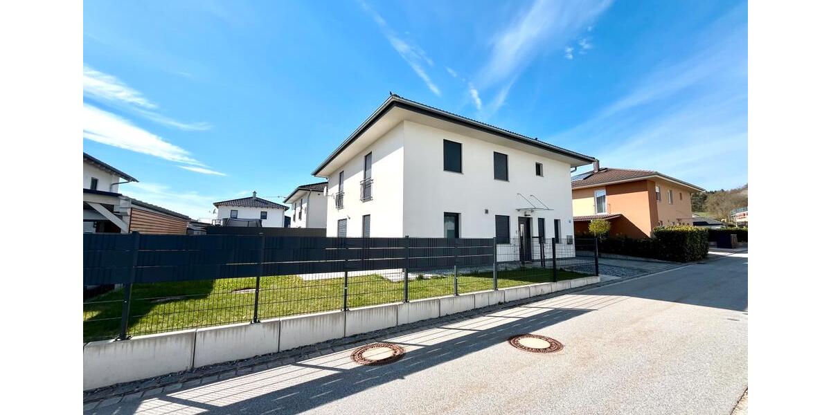 Etagenwohnung Hengersberg - 6 Zimmer, 178 m&sup2;, 650.000&euro; | Angebot:26116154