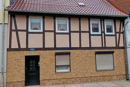 Einfamilienhaus mit großem Garten in Oschersleben Privatverkauf 6 zimmer