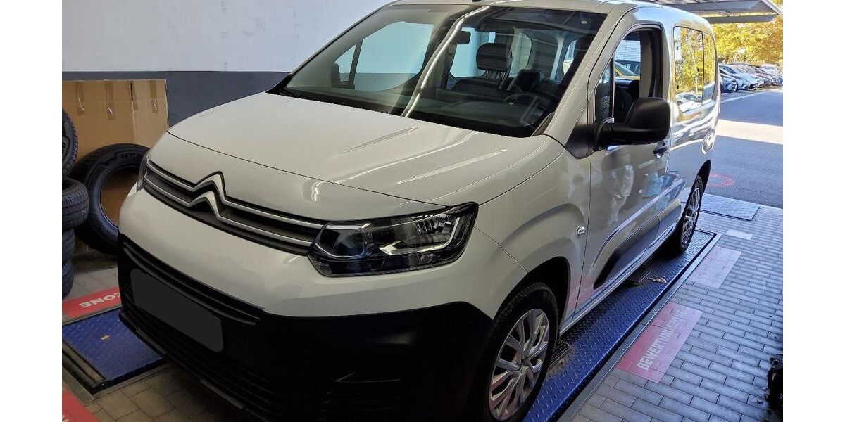 Citroen Berlingo 24.500 km 16.900 &euro; Niederzier 52382