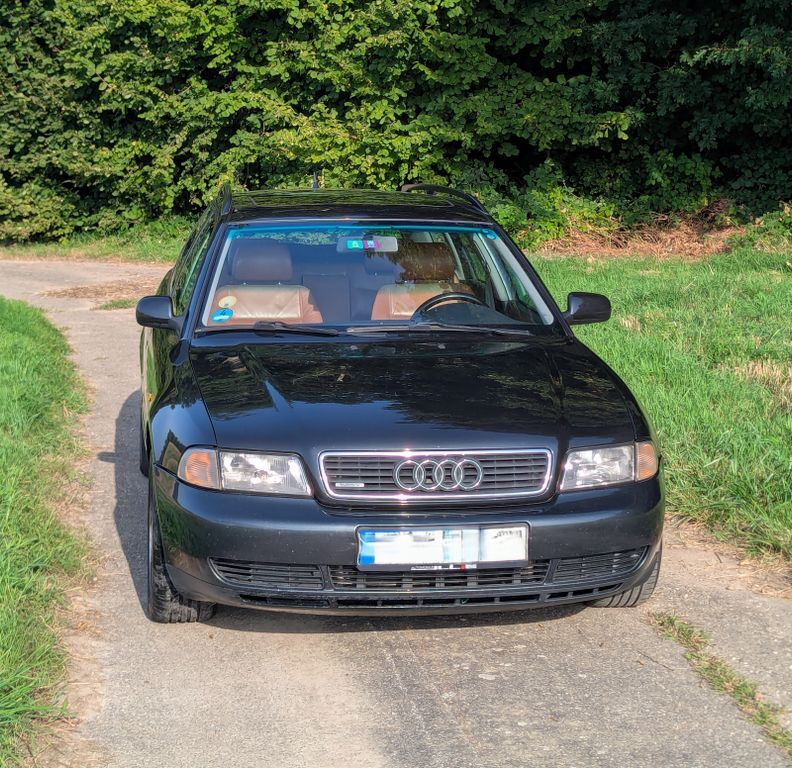 Audi A4 362.000 km 1.300 € Bühl 77815