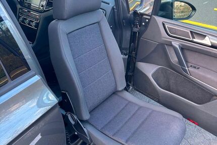 VW Golf Sportsvan 138.000 km 16.900 &euro; Kreuztal 57223