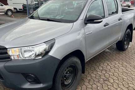 Toyota Hilux 220.000 km 18.400 &euro; Nürnberg 90431