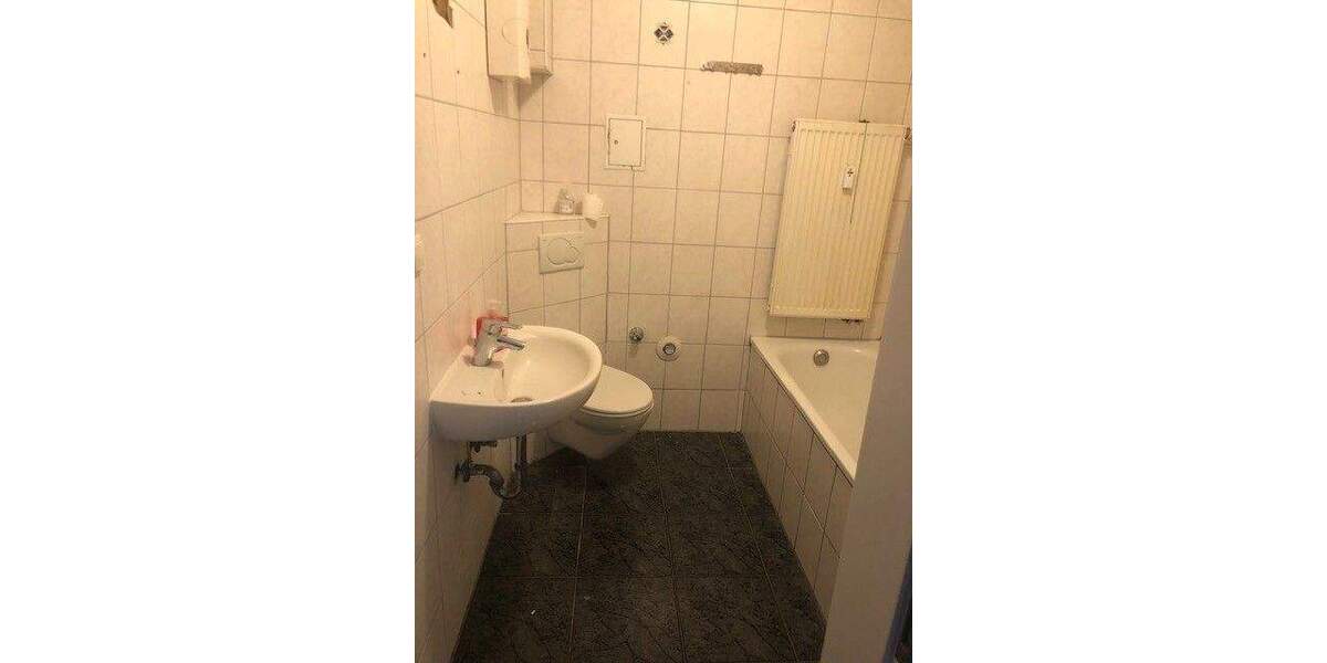 Etagenwohnung Ludwigshafen Mitte - 6 Zimmer, 130 m&sup2;, 1.125&euro; | Angebot:24825864
