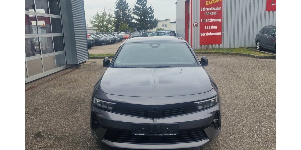 Opel Astra 1.5DGS Line Klimaautomatik Automatik 64.000 km 21.998 &euro; Landau 76829